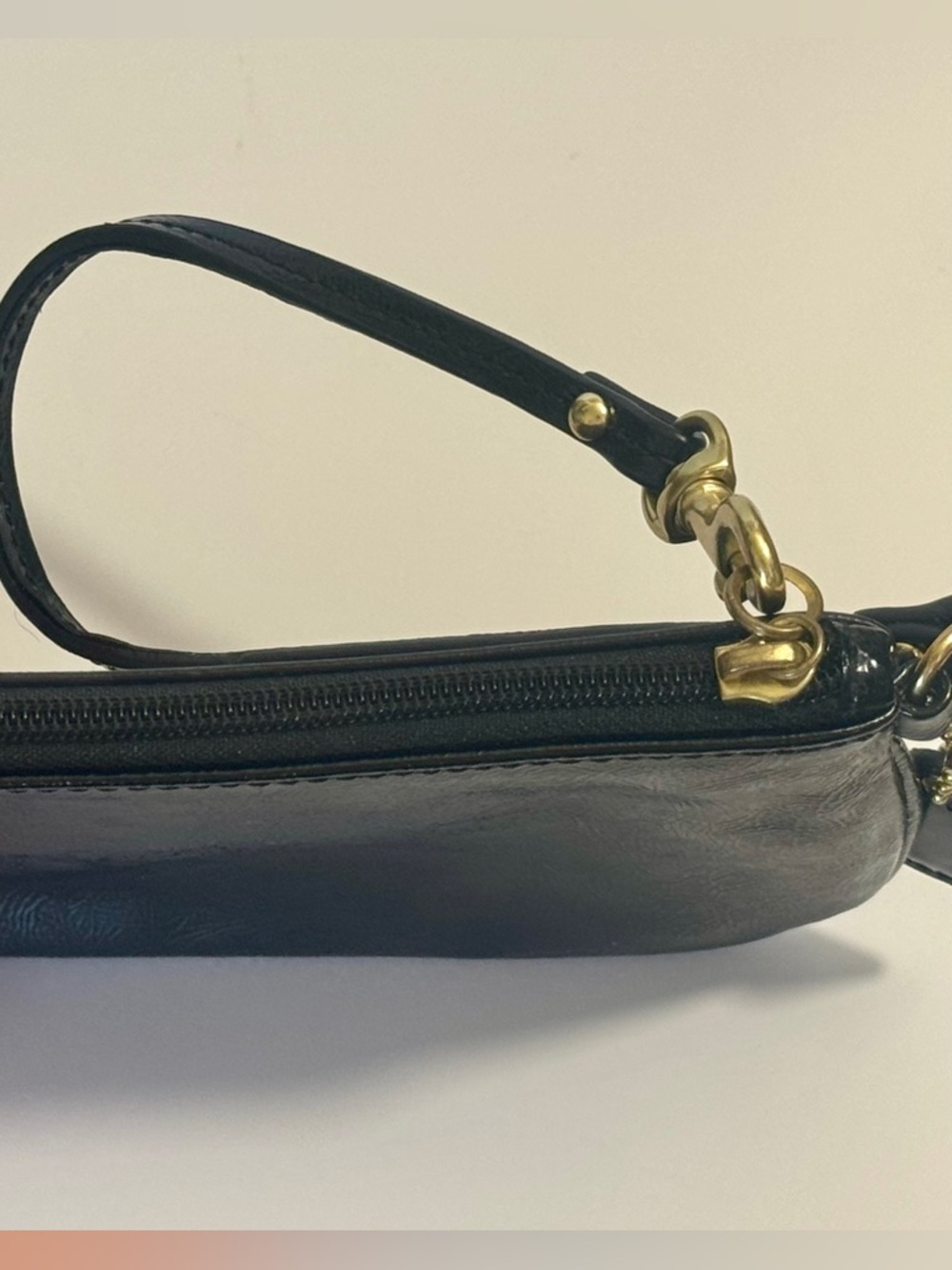 Coach Poppy Leather Wristlet Black 1941 Heritage Patch Corner Zip - Picture 7 of 10